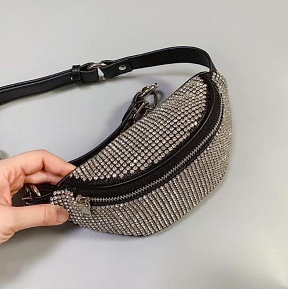 EDGY CHAIN LINK CROSSBODY HANDBAGZ▪︎Slate - Picture 16 of 17